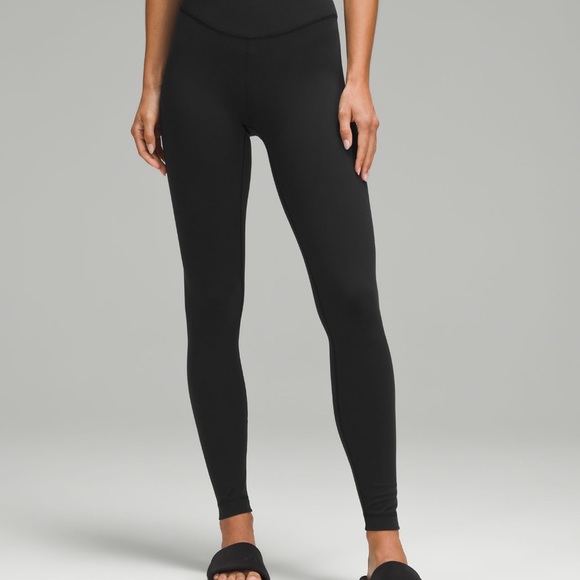 Lululemon Wunder Under Leggings - Picture 5 of 6